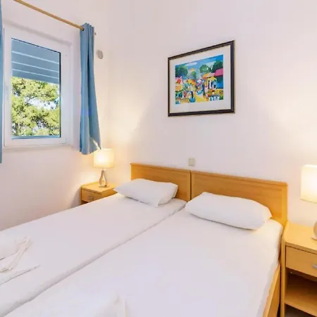 Lumbarda Resort Apartments Apartment *